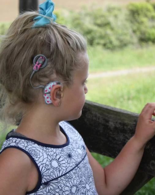 Turning on the sound with the Cochlear Implant Foundation